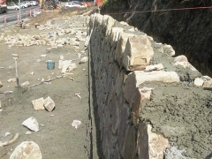 docaster-rock-retaining-wall-during2